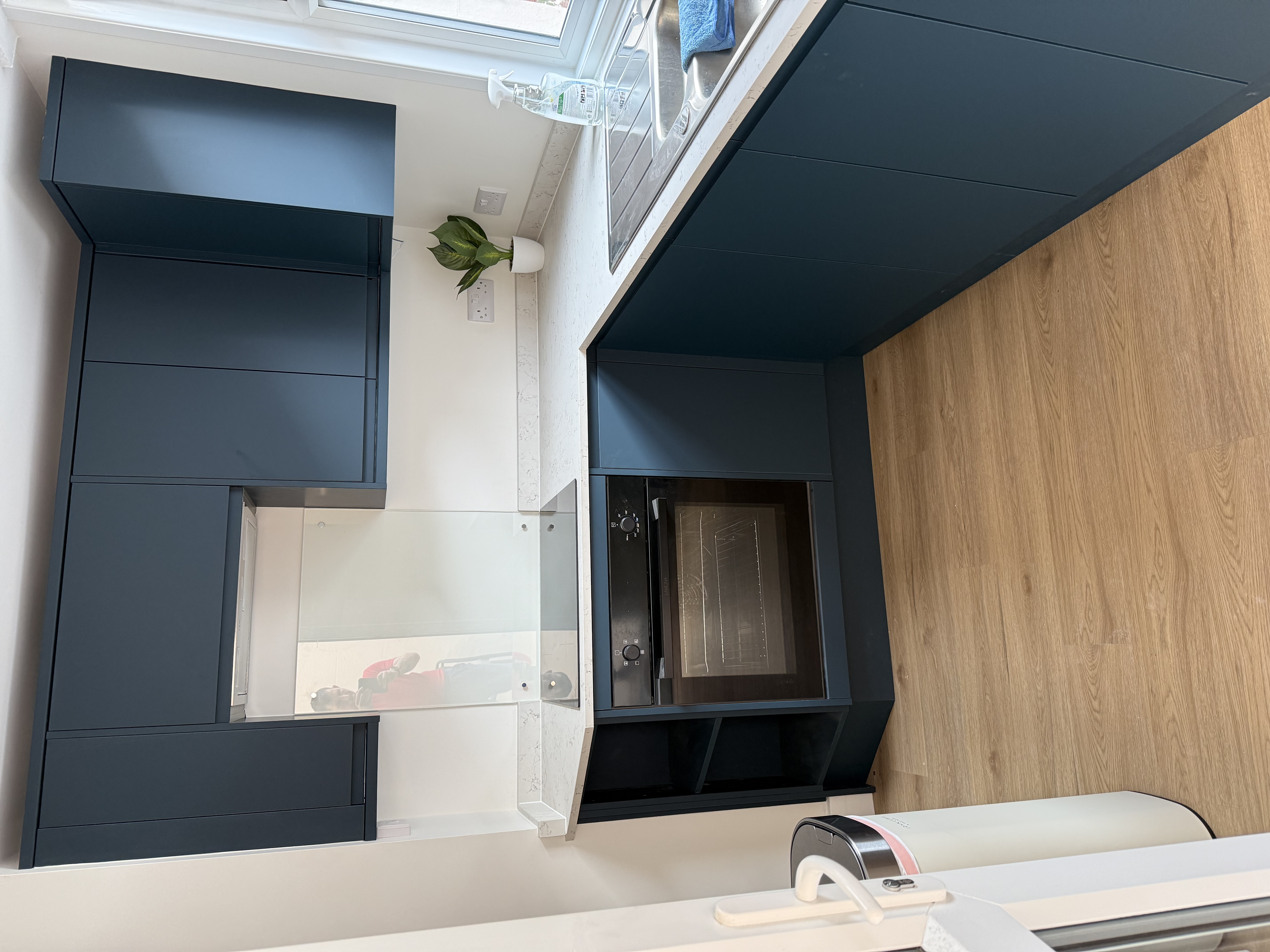 Example of previous work by TB Kitchens & Carpentry Ltd in Worthing — photo 8